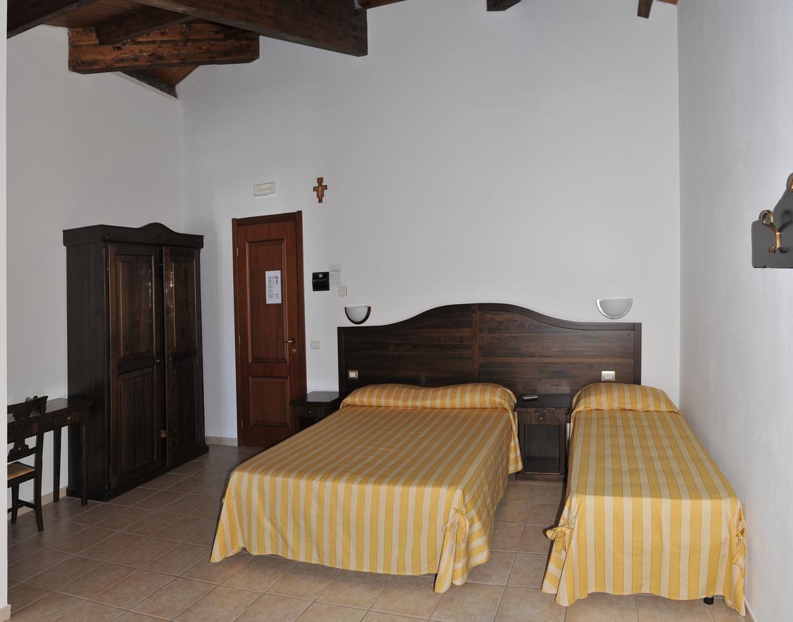 Hotel Pietrapanna Calvello Экстерьер фото
