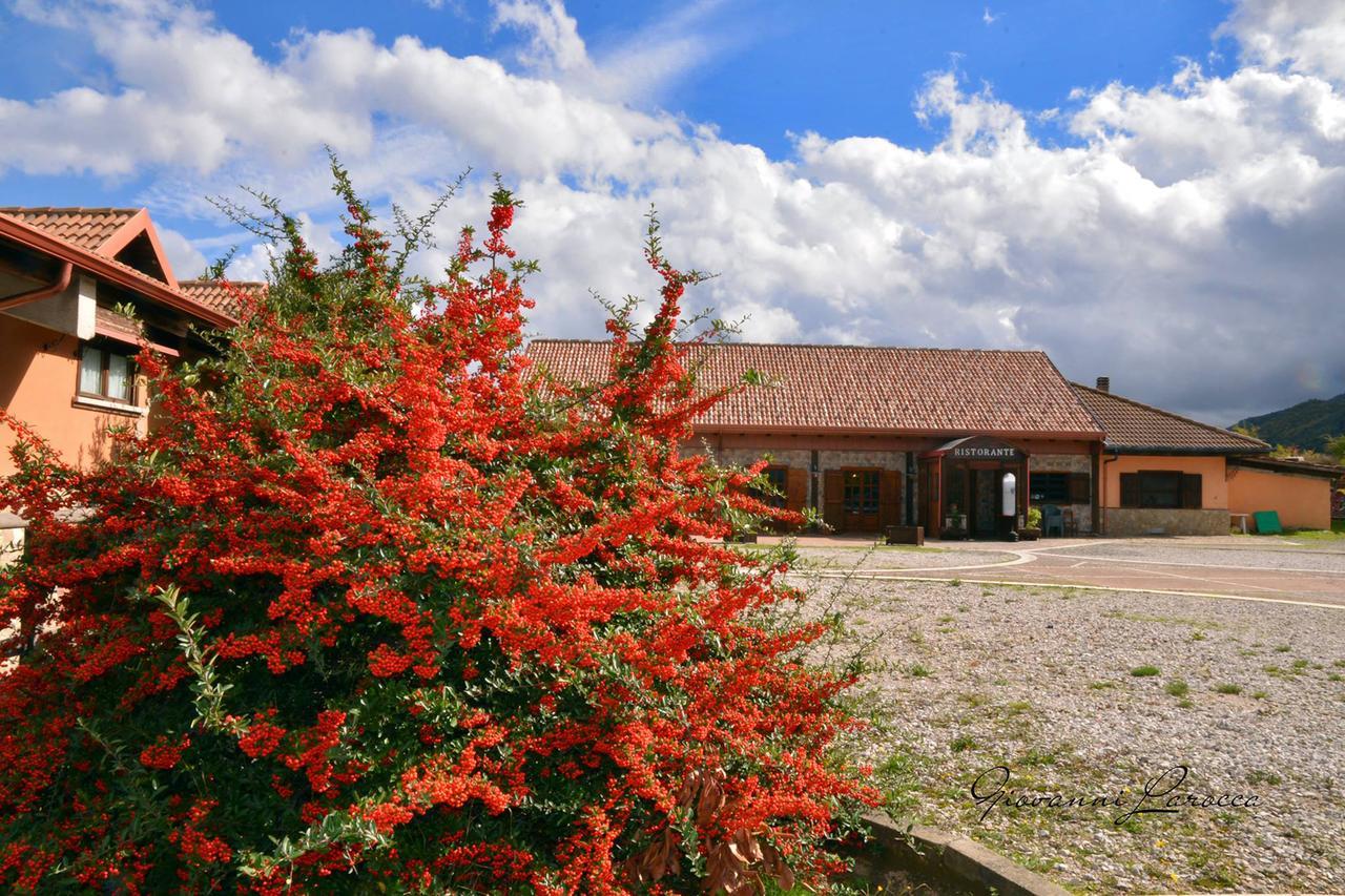 Hotel Pietrapanna Calvello Экстерьер фото